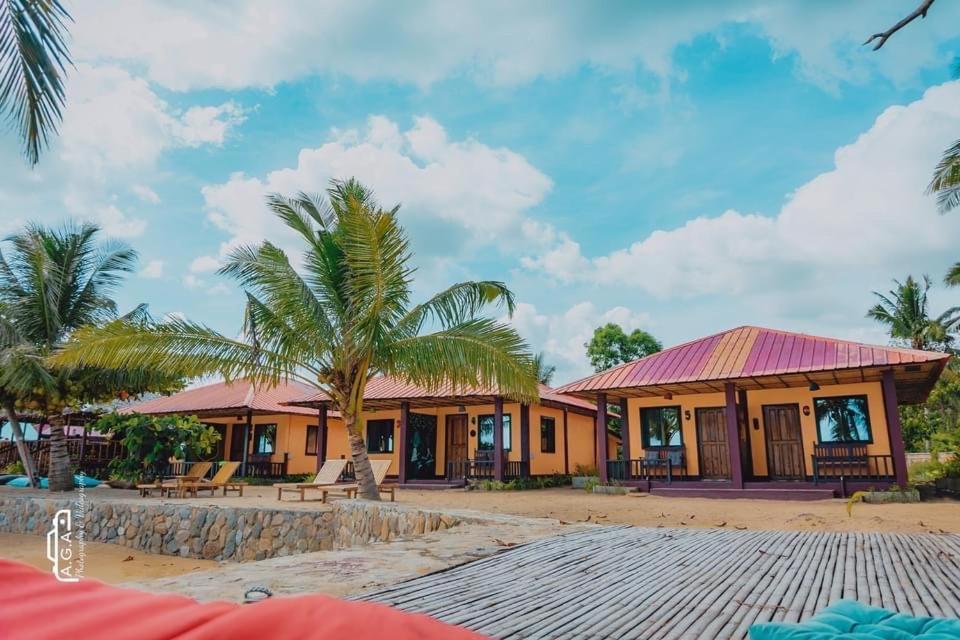 Mecaja Beach House Roxas  Exterior foto
