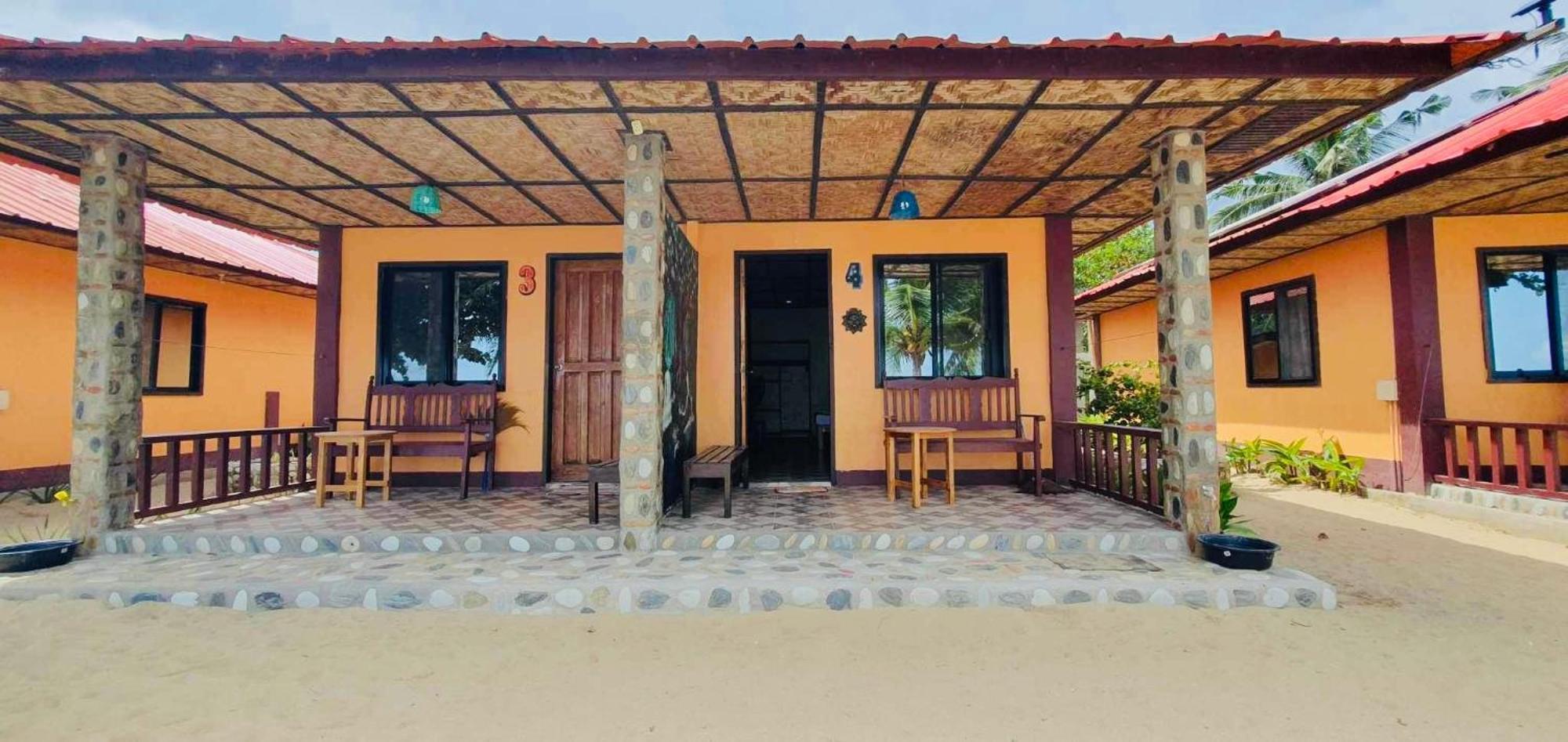 Mecaja Beach House Roxas  Exterior foto