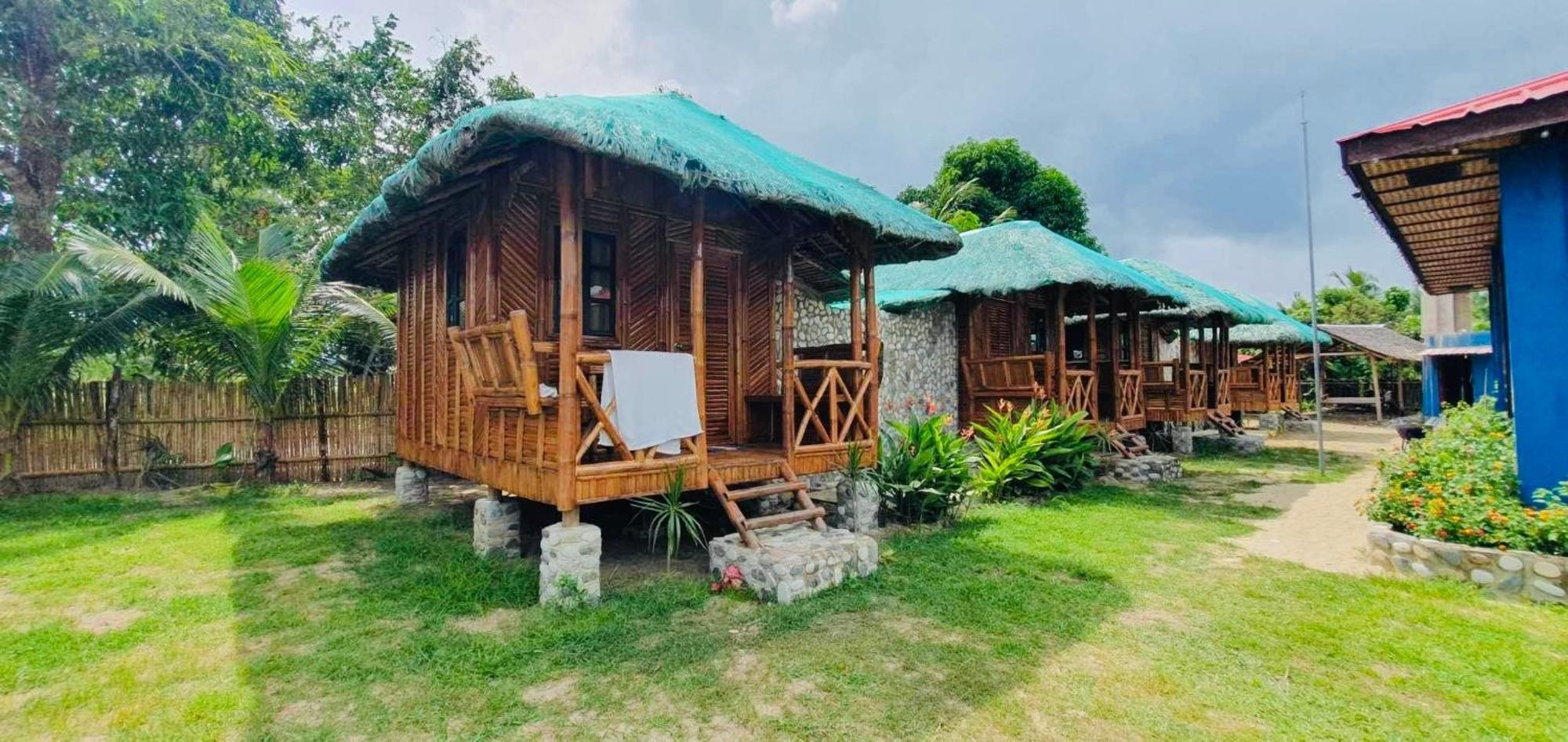 Mecaja Beach House Roxas  Exterior foto